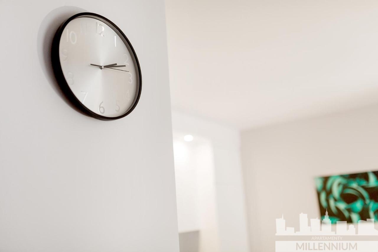 Millennium Manufaktura Blue Apartment วอร์ซอ ภายนอก รูปภาพ