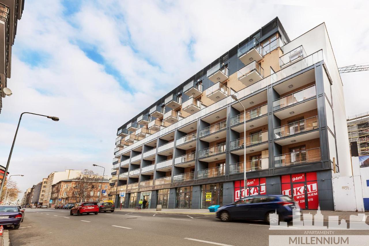 Millennium Manufaktura Blue Apartment วอร์ซอ ภายนอก รูปภาพ